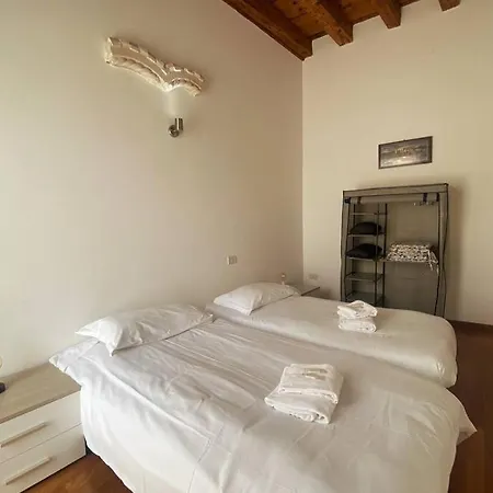 Juliet's Terrace Free Park * ורונה