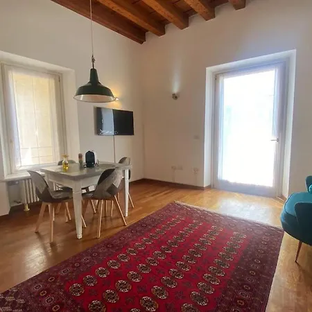 דירה Juliet's Terrace Free Park *