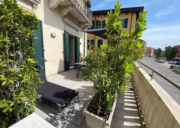 Juliet's Terrace Free Park فيرونا