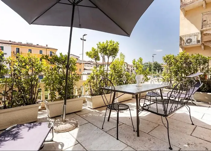 شقة Juliet's Terrace Free Park فيرونا