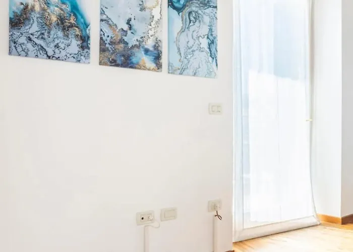 Juliet's Terrace Free Park *